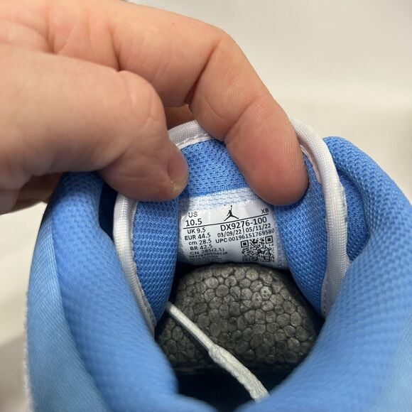 Nike Air Jordan 1 Mid SE Retro “University Blue/UNC” 2024 - Picture 6 of 6